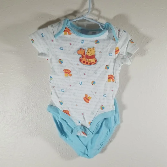 Two Disney (Mickey & Winnie) 2 piece sets for 6/9 months BRAND NEW - Picture 9 of 14